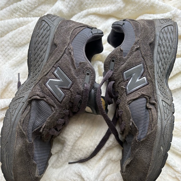 New Balance 2002R protection pack MEN Phantom Charcoal and Black Athletic Sz 9 - Picture 15 of 16